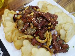 东镇烤三味-老东镇啤酒屋海鲜加工·蒸汽海鲜·海鲜烧烤(台东店)