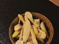 -三出山火锅(万象天地店)