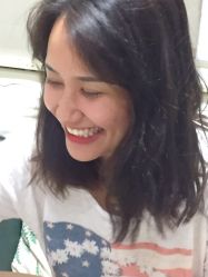 -一个差评成就的纹眉店
