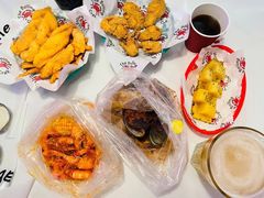 -The Boiling Crab宝灵蟹手抓海鲜(中国首店)