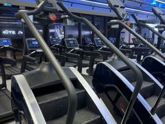 -威仕顿健身游泳(御锦城店)