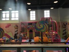 -蒙特利亲子乐园