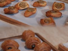 -VERIE BAKEHOUSE
