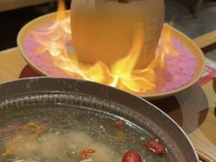 -吃饭皇帝大(合生汇店)