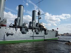 -阿芙乐尔号巡洋舰