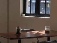 -Fridi Patisserie Cafe