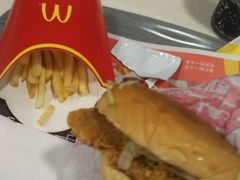 -麦当劳(深圳北站高铁店)