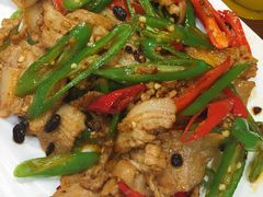 -雪乡阁东北农家菜(颛桥约好休闲街店)