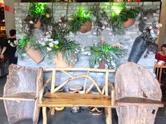 -花溪雨·森林餐厅(石基店)