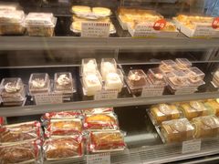 -红宝石·鲜奶小方·海派西点房(浦三店)