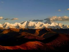 -贡嘎雪山