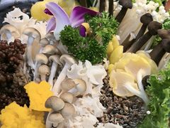 -塔兰齐新疆孜然火锅(鲤鱼山路店)