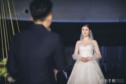 -MANLI BRIDAL婚纱