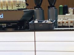 -M Stand(北京平安幸福中心店)