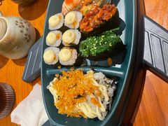 -俊屋料理·烧鸟·寿司·日泰融合菜(星际云汇店)