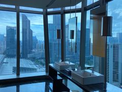 -深圳皇庭V酒店