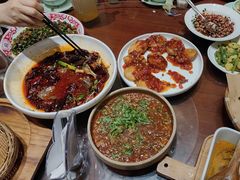 -六合居·明厨亮灶餐厅(成双大道店)