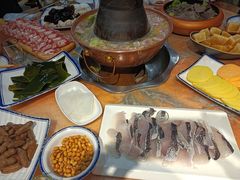 -盛元盛居传统炭火锅(绿园店)