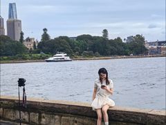 -麦考利夫人座椅