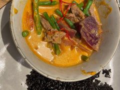 泰式红咖喱牛肉饭-Wagas沃歌斯(北京君太百货店)