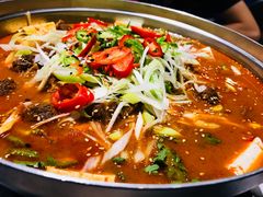 辛牛骨火锅-KCOOKING概念韩餐(世茂52+店)