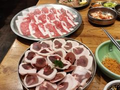 -韩景台烤肉(八大处店)