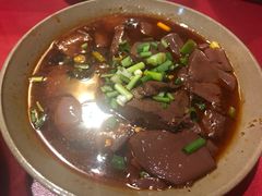 -谢老五跷脚牛肉·非遗传承店