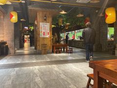 -艳阳天民俗村(公园路店)