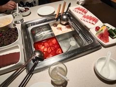 -海底捞火锅鲜切牛肉主题店(长寿路店)