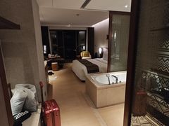 -西双版纳融创皇冠假日度假酒店