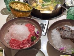-喃喃椰·糟粕醋·椰子鸡火锅(七堡花园店)