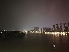 -南京眼步行桥