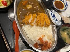-小山日本料理(兴业太古汇店)