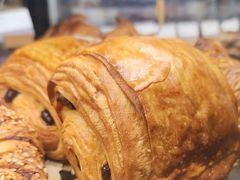 巧克力羊角-BAKER&SPICE(BFC外滩金融中心店)