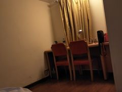 -如家酒店(上海陆家嘴东方明珠浦东大道地铁站店)