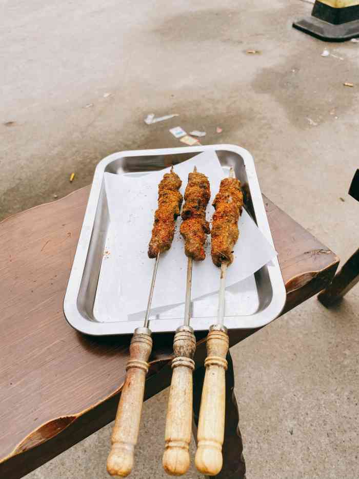老北京电烤串-"家门口新开的串店,晚上路过馋了,就点了一.