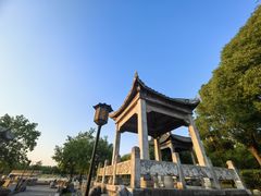 -南京眼步行桥