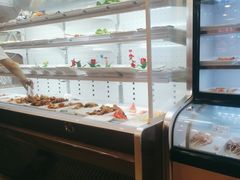 -哈尔滨小酒馆·鲜肉现穿自助烧烤(康新花园店)