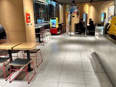 -麦当劳(四平路店)
