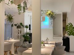 -春树下·树屋花房西餐厅(罍街AS1980店)