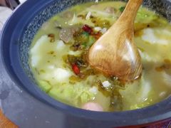 -周鱼小馆石锅酸菜鱼(活力汇店)