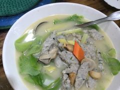 -绿雅居原生态农庄(小涌店)