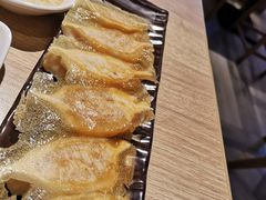 招牌壹号锅贴-老班长手工灌汤包(望京华彩店)