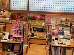 -百新书局(尚悦湾店)