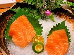 三文鱼刺身-黑牛の店·和牛烧肉(合生汇店)