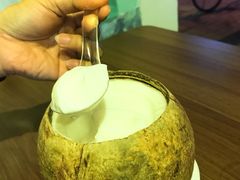 -椰爺爺·椰子冻砵仔糕