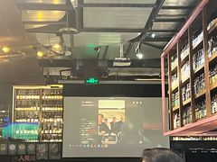 -牛啤堂精酿啤酒餐吧(五棵松华熙店)