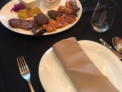 -Efes Turkish & Mediterranean Cuisine 艾菲斯餐厅(陆家嘴店)