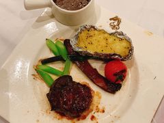 -新月酒店-西餐厅