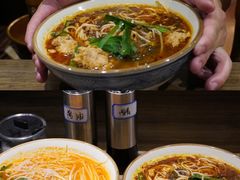 -叁窝雀·云南小锅米线(万象汇店)